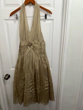 Maggy London Metallic Gold Halter Neckline Silk Blend Dress with Brooch